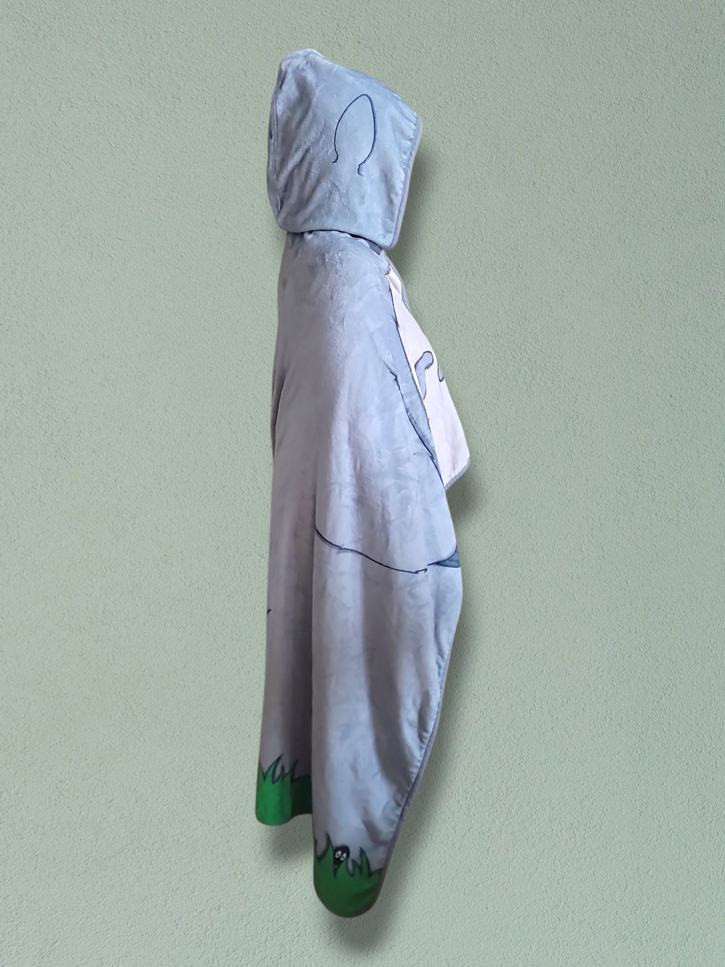 Totoro  ( Hoodie Blanket )
